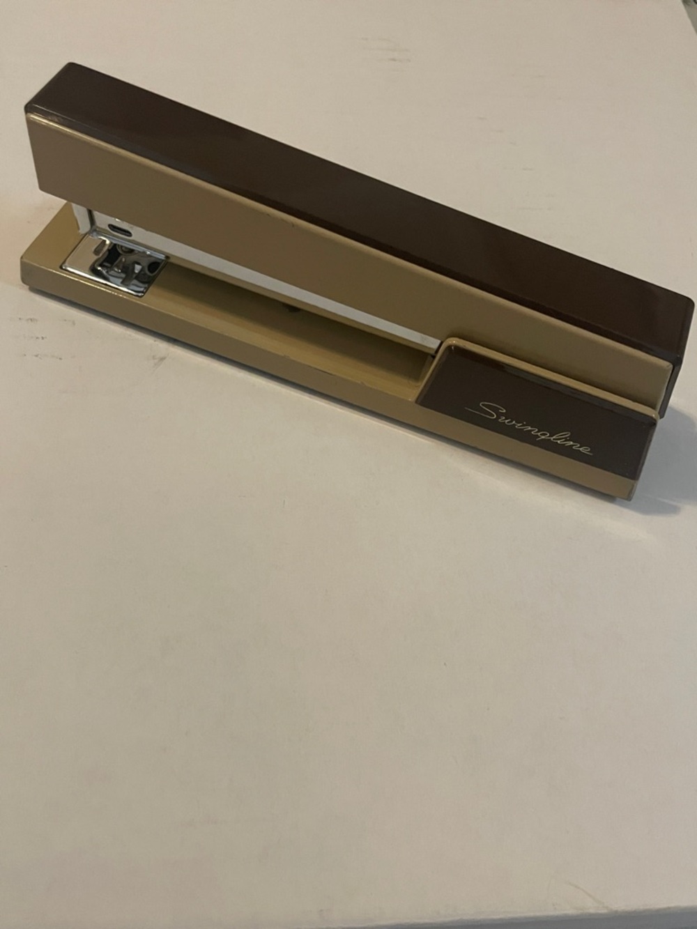 Vintage Swingline Brown & Tan Desktop Stapler